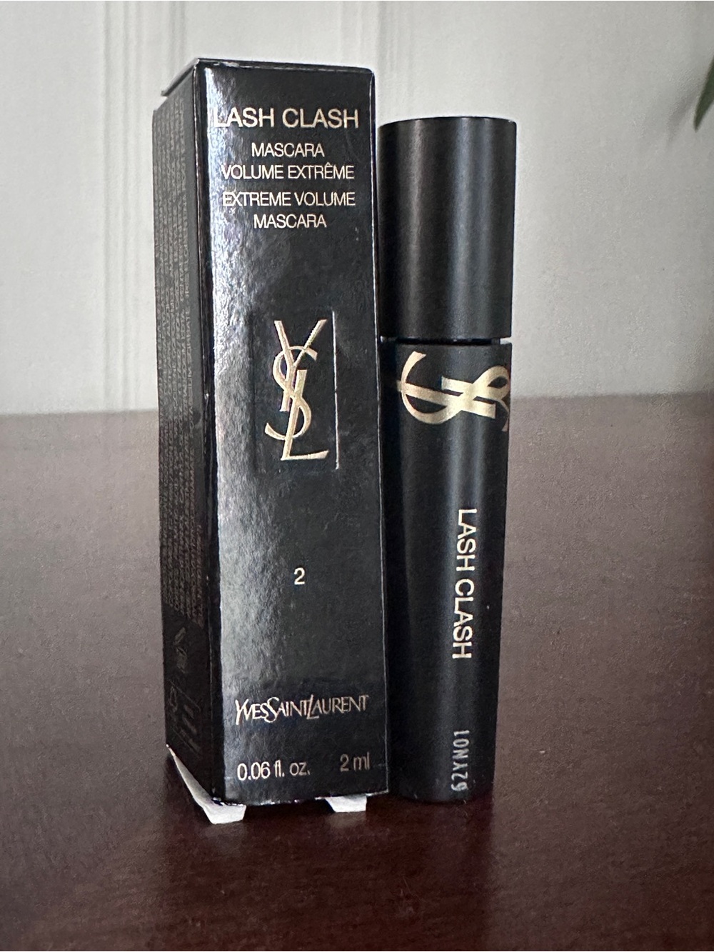 Yves Saint Laurent Lash Clash Mascara - Brown